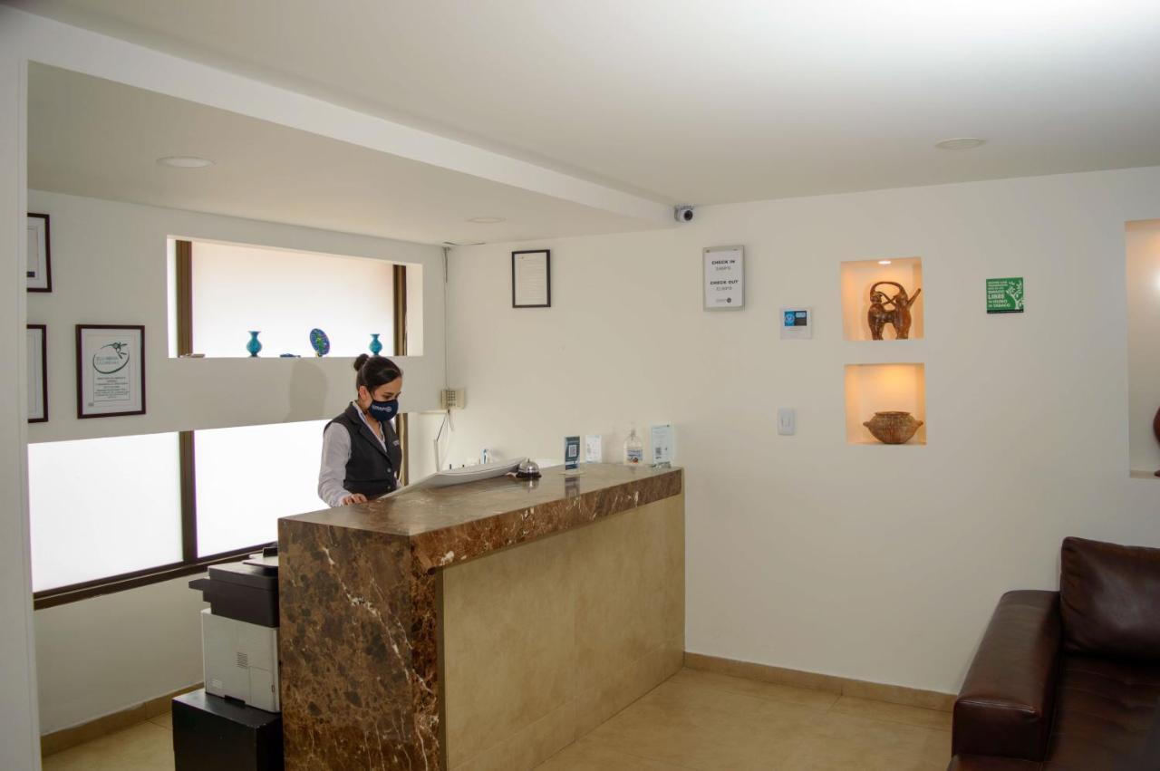 Hotel Castellana 95 Bogota Bagian luar foto