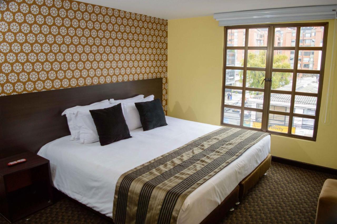 Hotel Castellana 95 Bogota Bagian luar foto